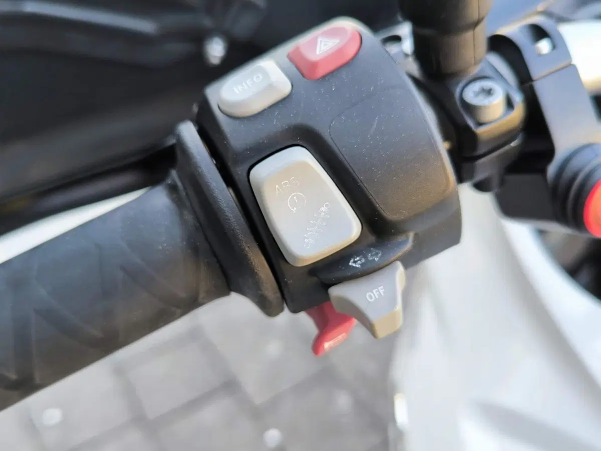 Bmw F 700 GS (2012 - 15) (2)