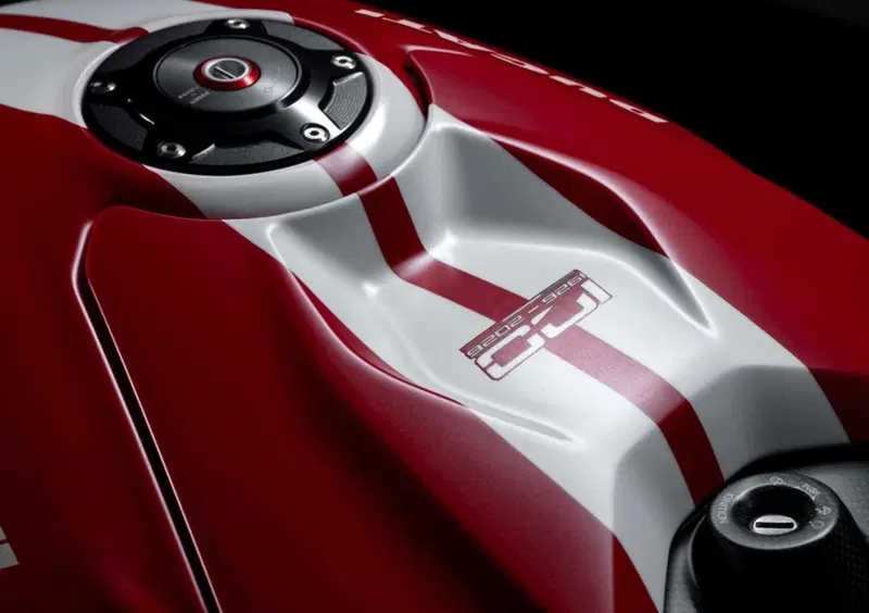 Ducati Superleggera V4 Superleggera V4 Centenario (2026) (7)