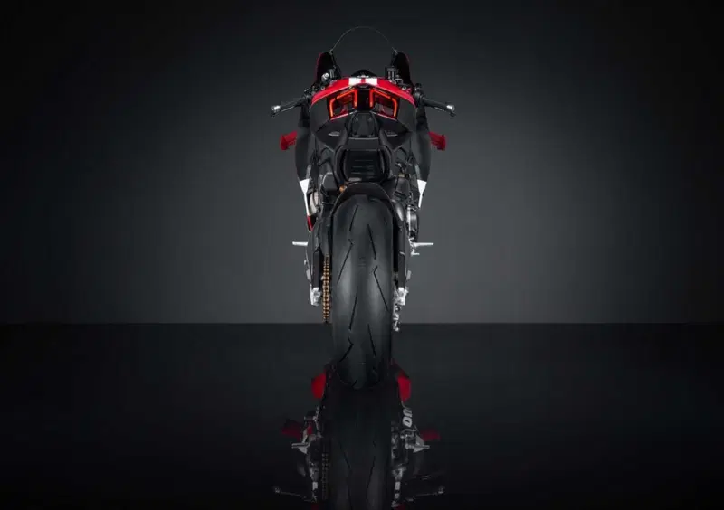 Ducati Superleggera V4 Superleggera V4 Centenario (2026) (4)