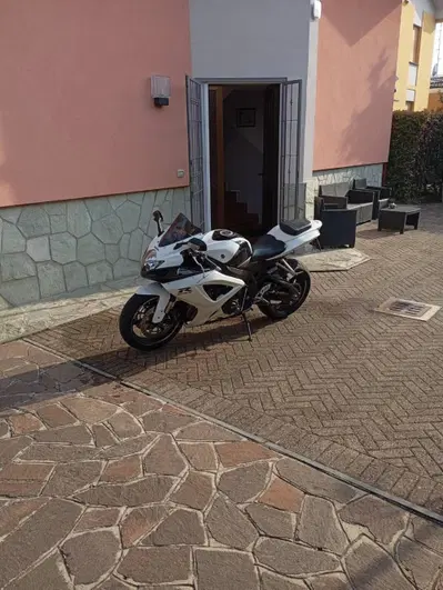 Suzuki GSX R 750 (2006 - 07) usata