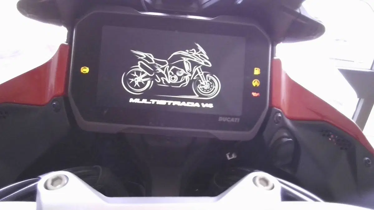 Ducati Multistrada V4 S (2021 - 24) (5)