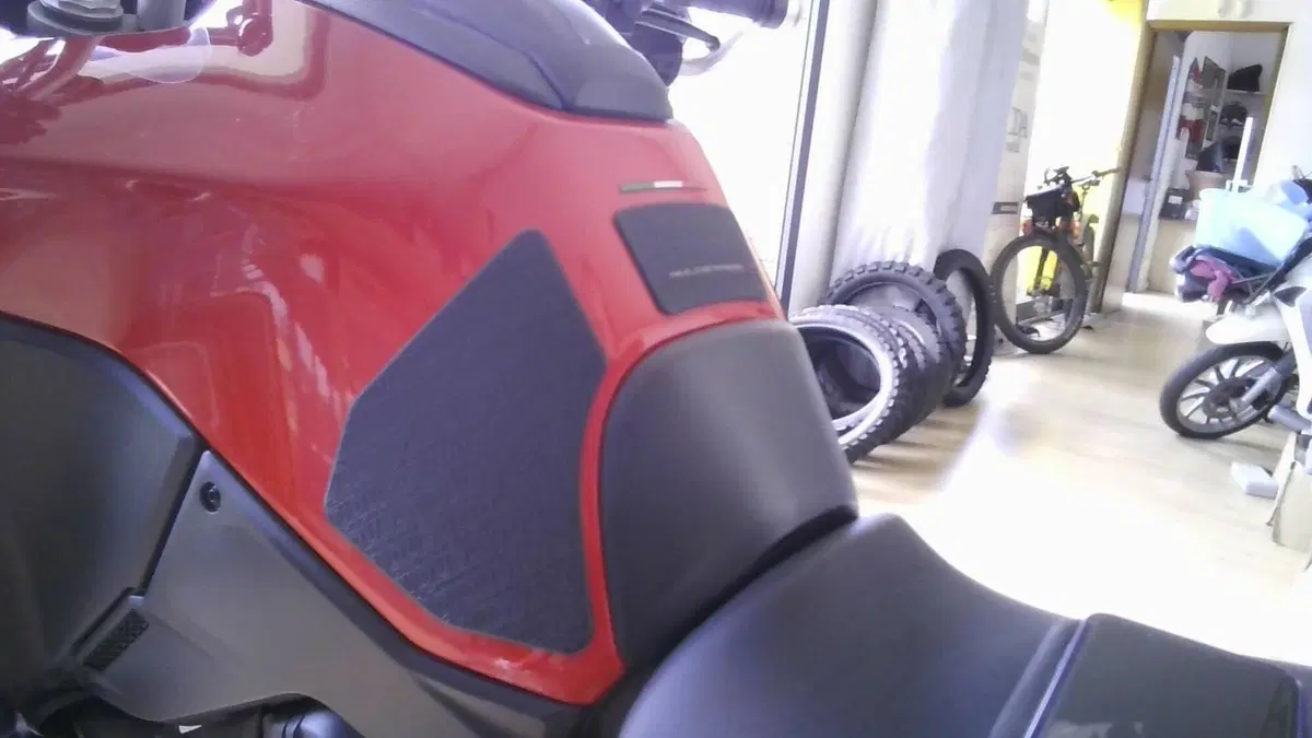 Ducati Multistrada V4 S (2021 - 24) (9)