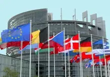UE 2035, maggioranza Ursula spaccata sullo stop ai motori termici: la partita arriva ai supplementari