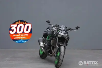 Kawasaki Z 900 (2021 - 24) usata