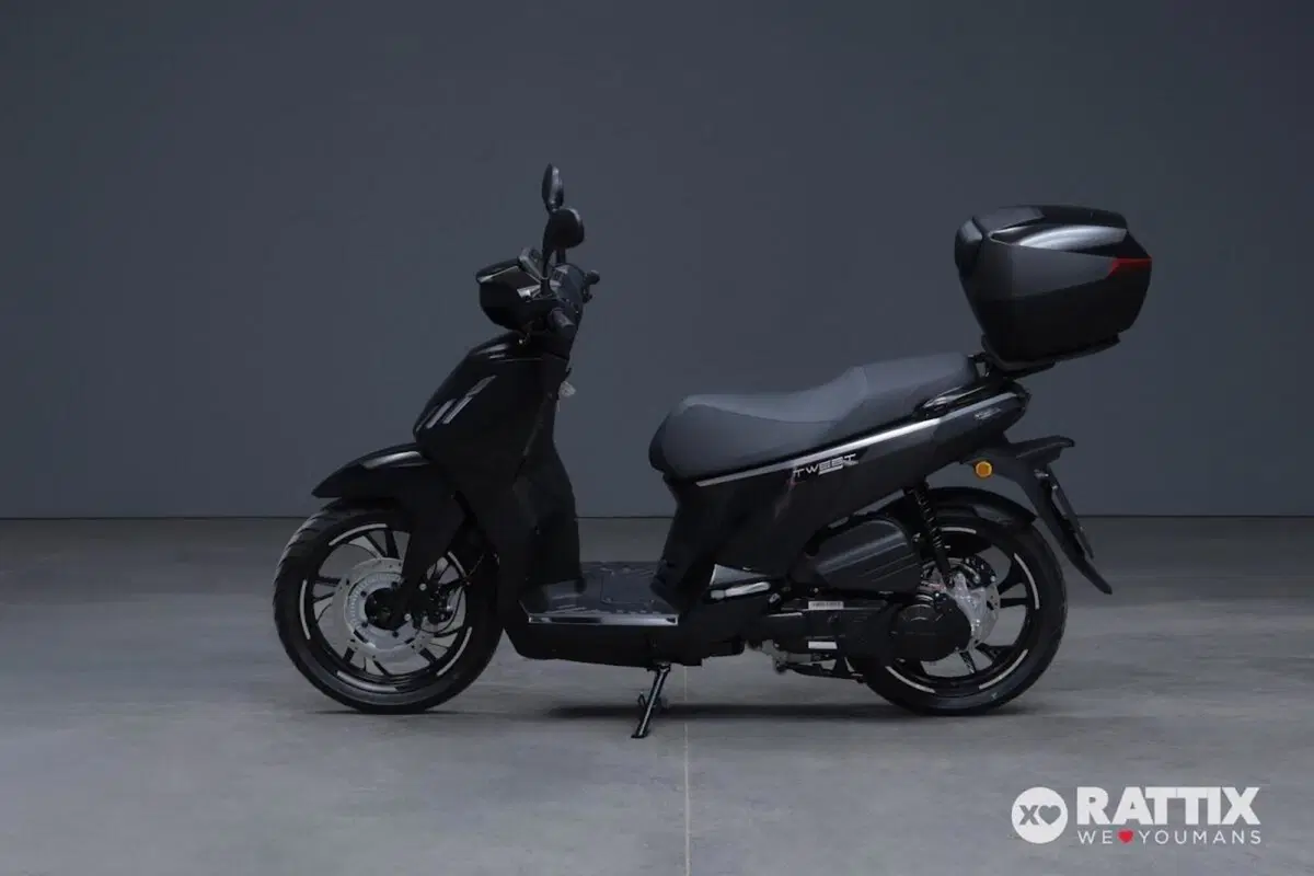Peugeot Tweet 125 FL Active (2025 - 26) (3)