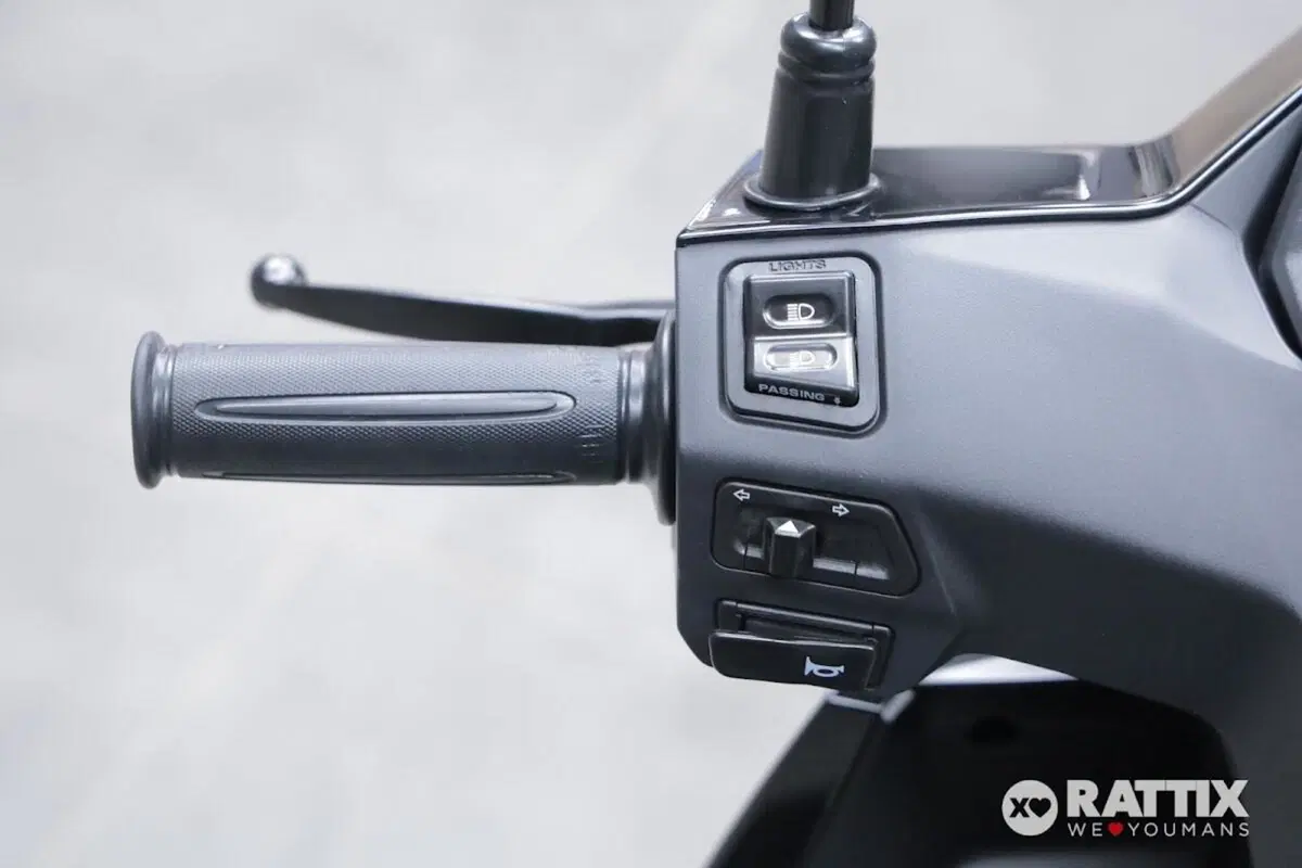 Peugeot Tweet 125 FL Active (2025 - 26) (13)