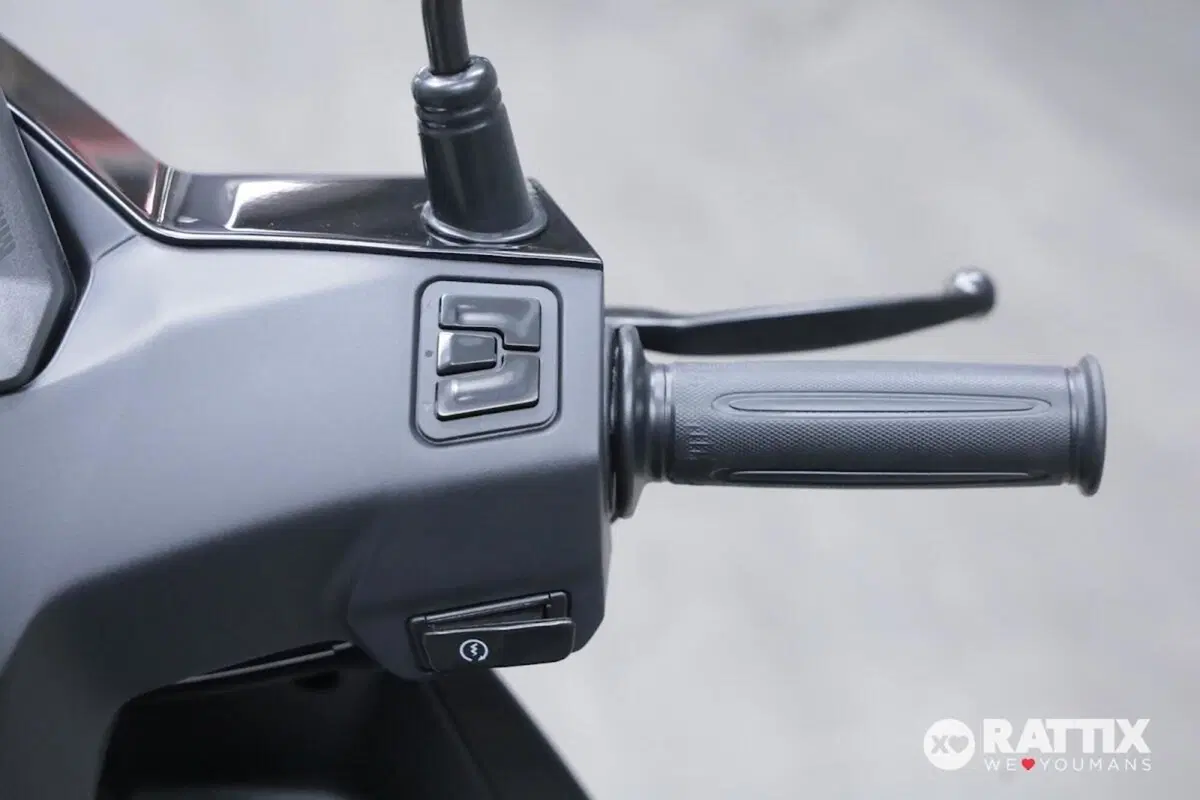 Peugeot Tweet 125 FL Active (2025 - 26) (14)