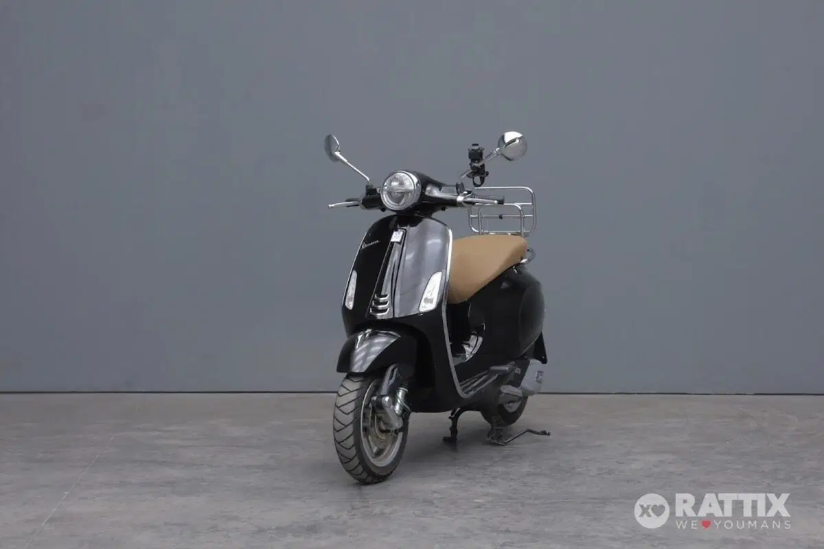 Vespa Primavera 150 (2021 - 23) (2)