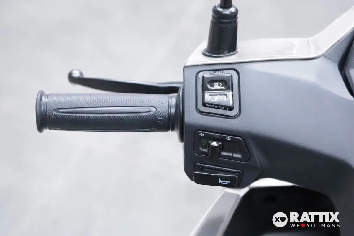 Peugeot Tweet 125 FL Active (2025 - 26) (12)