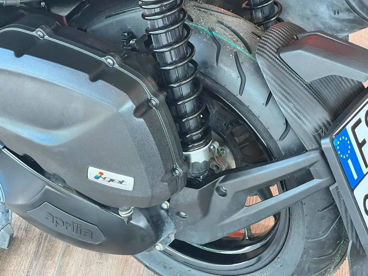 Aprilia SR GT 125 (2022 - 24) (11)