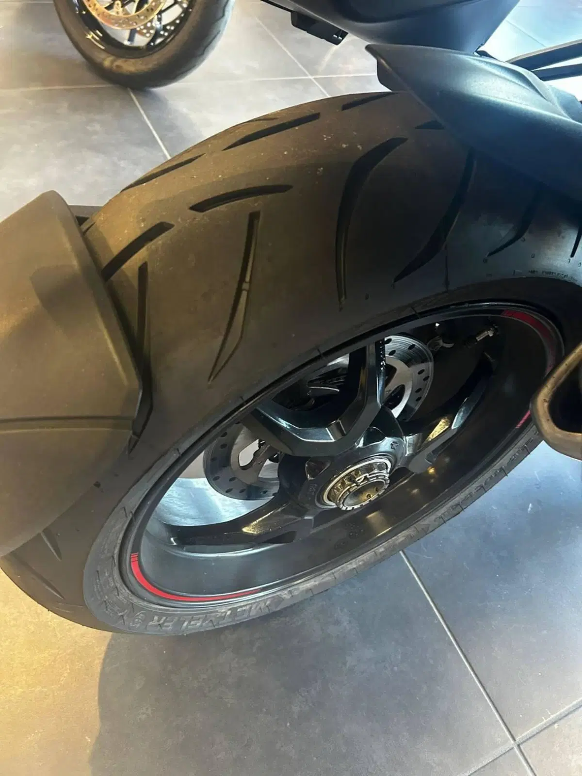 Ducati Multistrada 1200 S Pikes Peak (2016 - 17) (13)