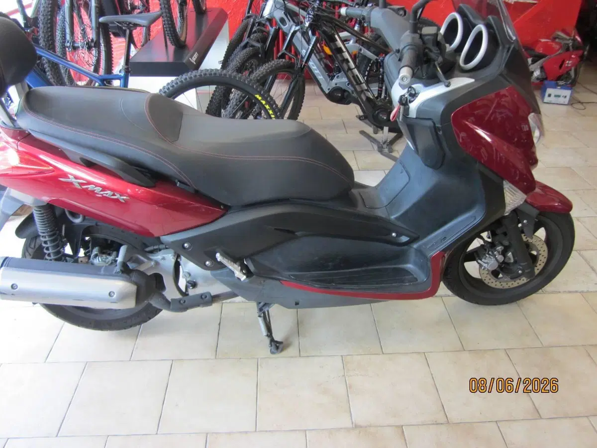 Yamaha X-Max 125 ABS (2011 - 13) (2)