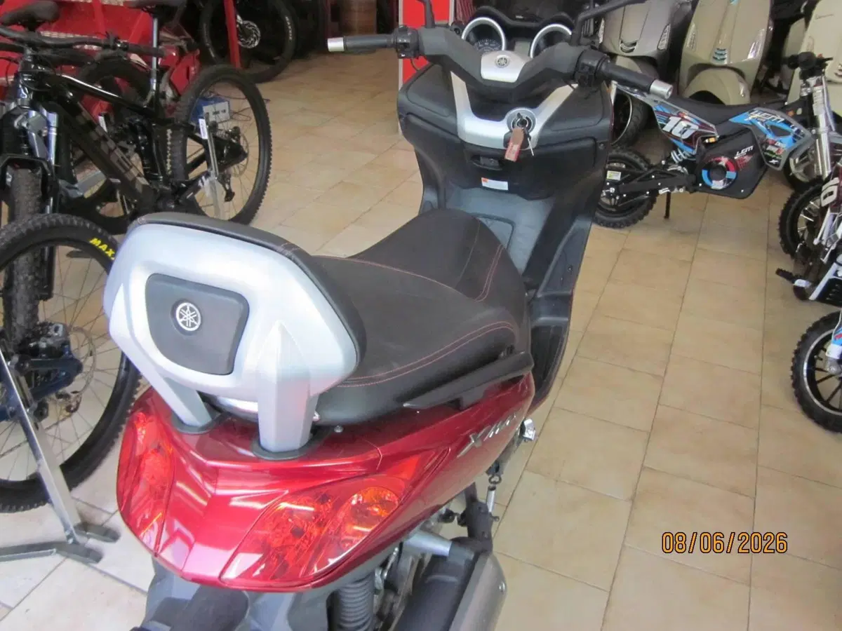 Yamaha X-Max 125 ABS (2011 - 13) (5)