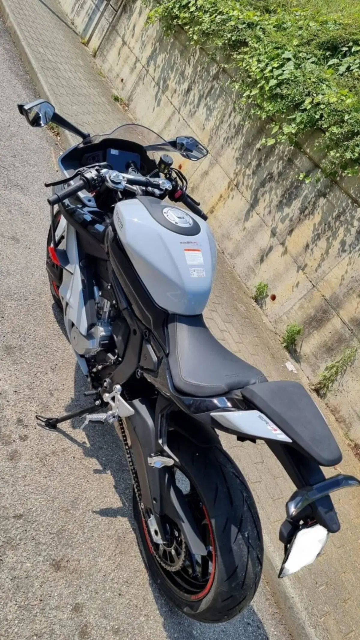CFMOTO 675SR-R (2025 - 26) (6)