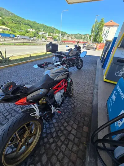 MV Agusta Rivale 800 EAS ABS (2013 -17) usata