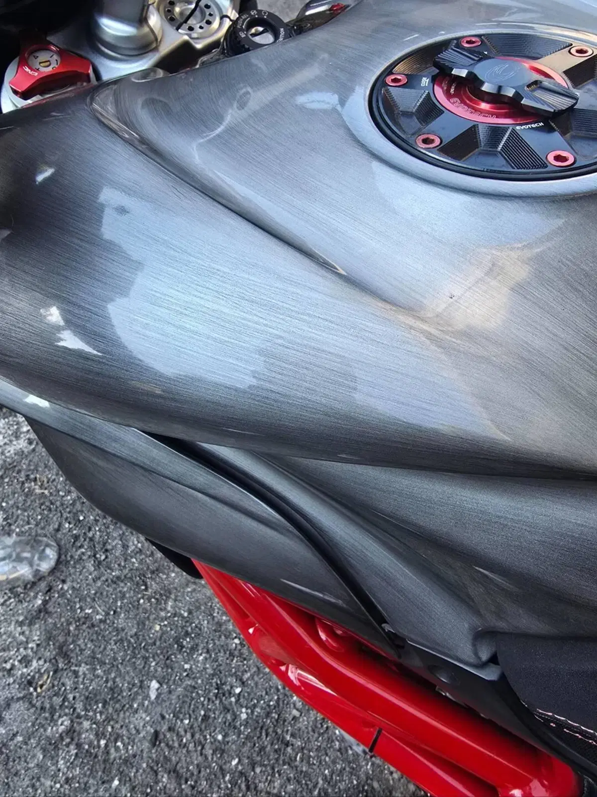 MV Agusta Rivale 800 EAS ABS (2013 -17) (2)