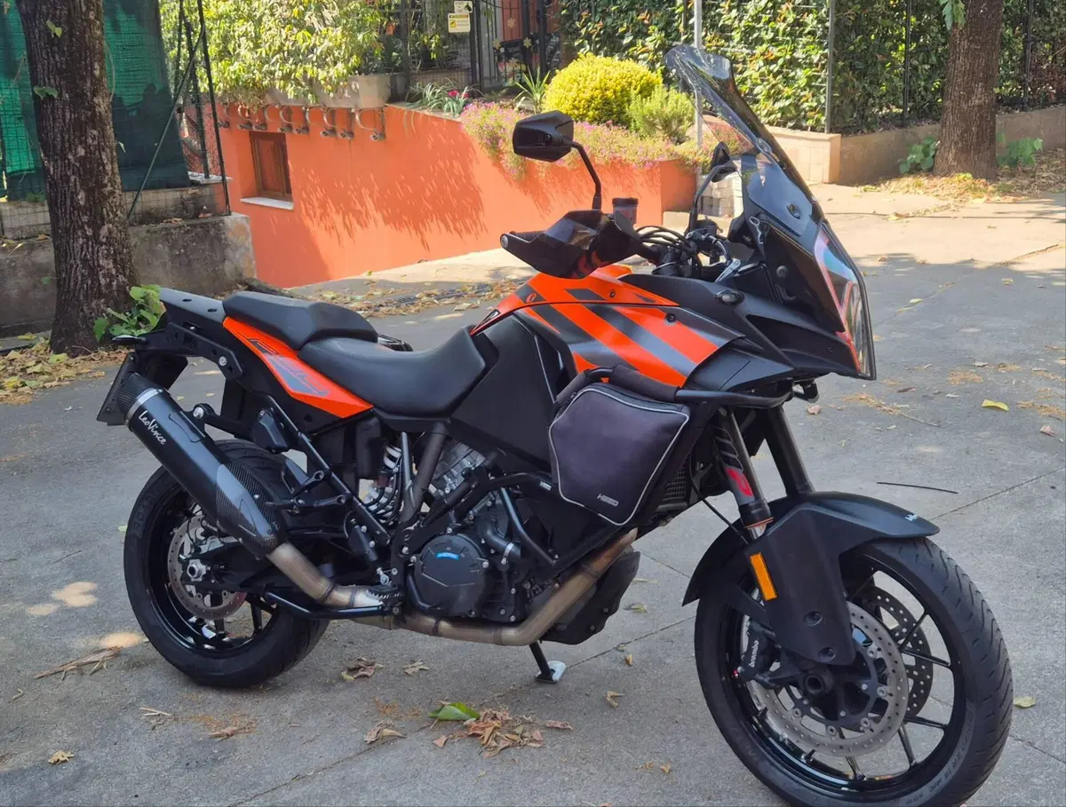 KTM 1290 Super Adventure S (2017 - 20)