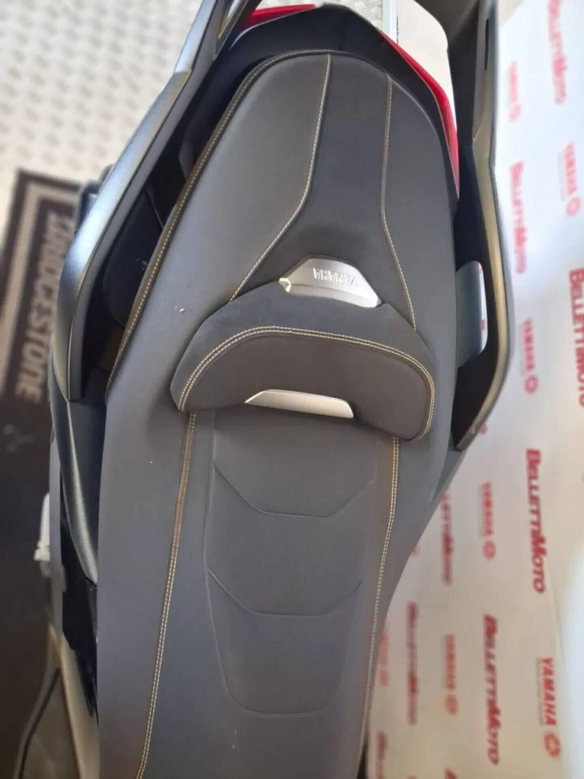Yamaha X-Max 300 Tech Max (2021 - 24) (4)