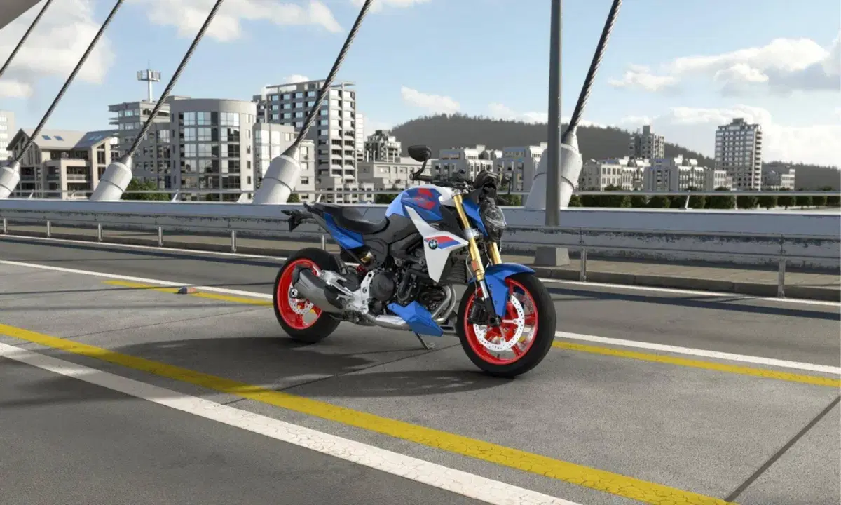 Bmw F 900 R (2025 - 26) (2)