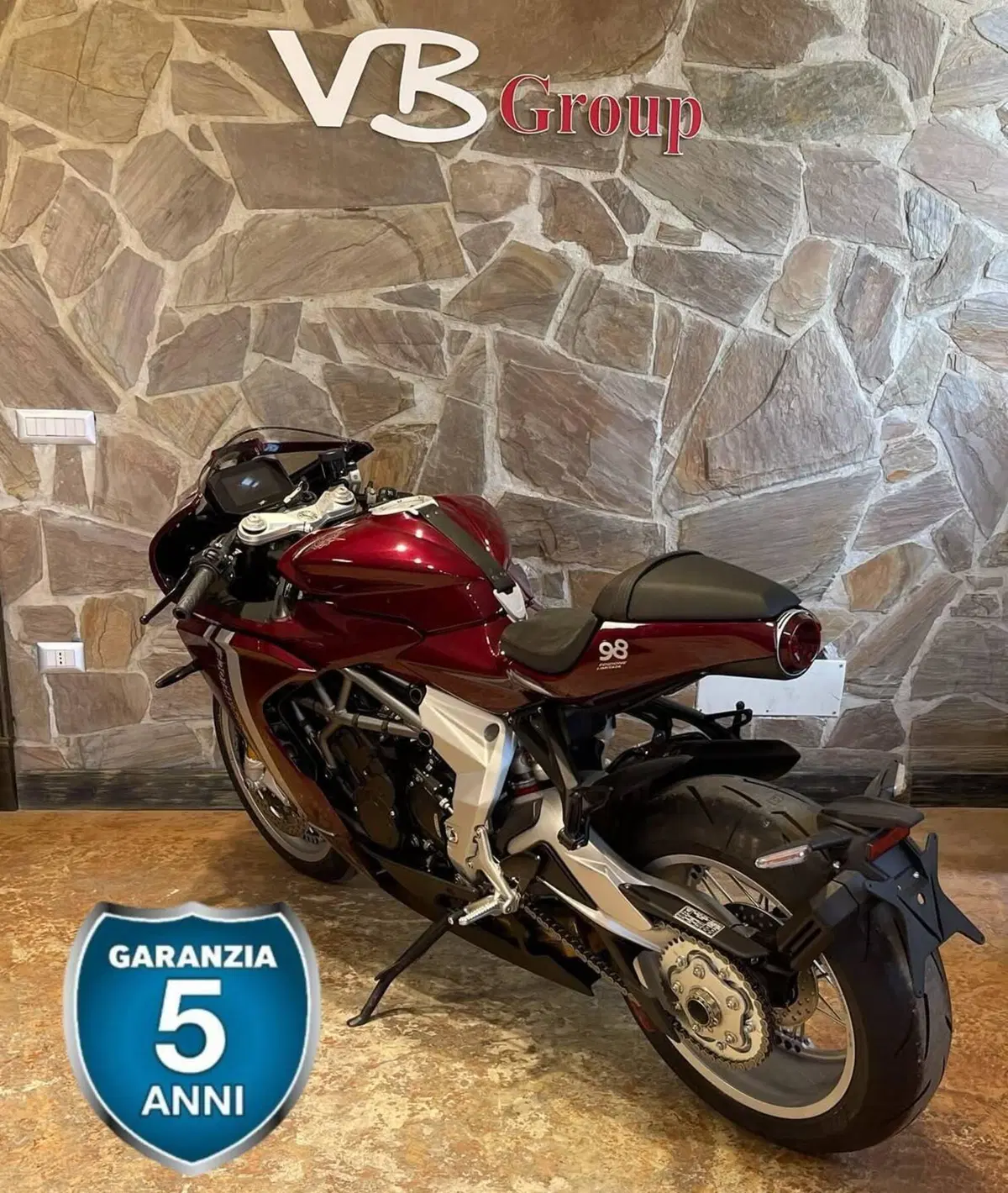 MV Agusta Superveloce 800 98 (2023 - 26) (6)