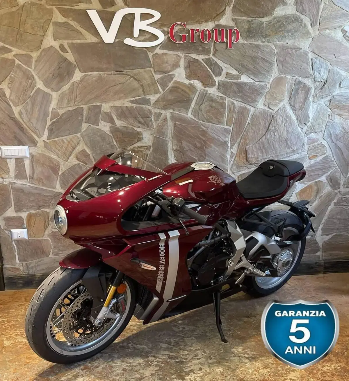 MV Agusta Superveloce 800 98 (2023 - 26) (3)