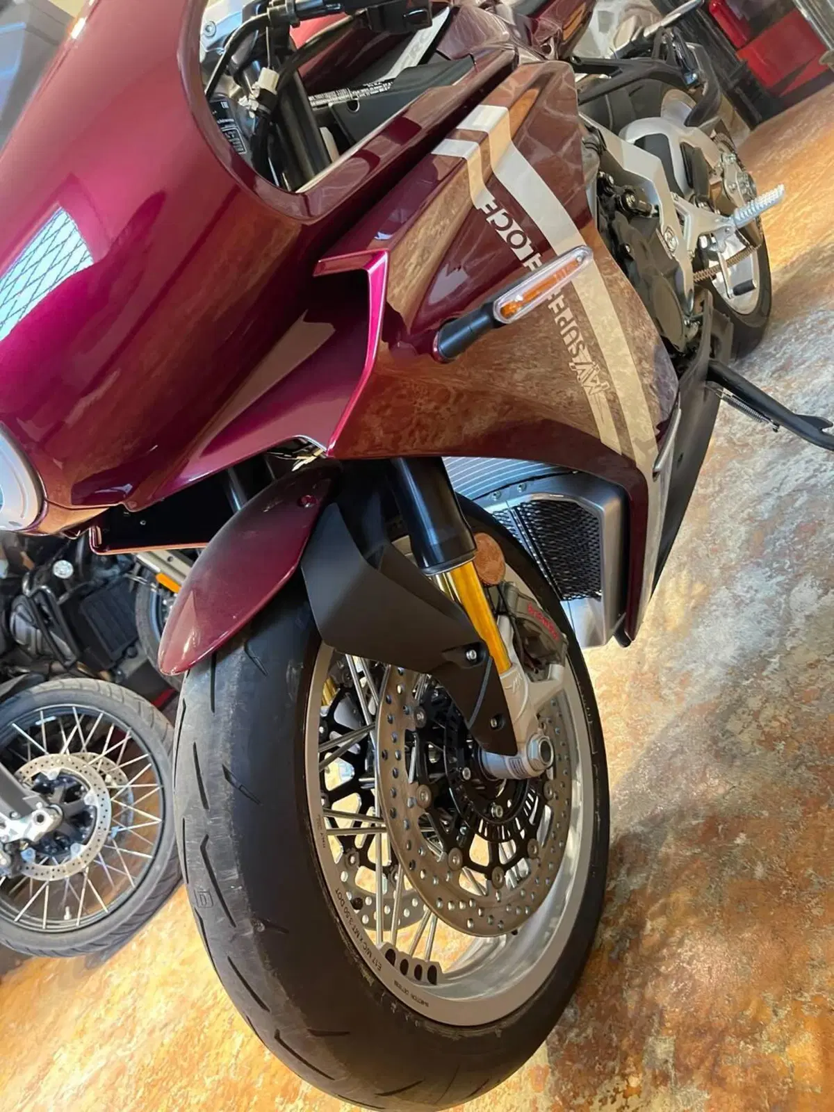 MV Agusta Superveloce 800 98 (2023 - 26) (13)