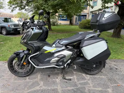 Honda X-ADV 750 DCT Travel (2021 - 24) usata