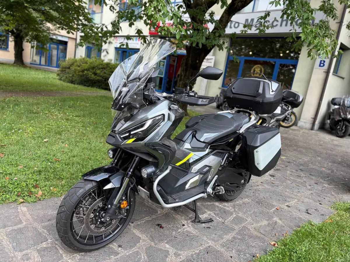 Honda X-ADV 750 DCT Travel (2021 - 24) (2)