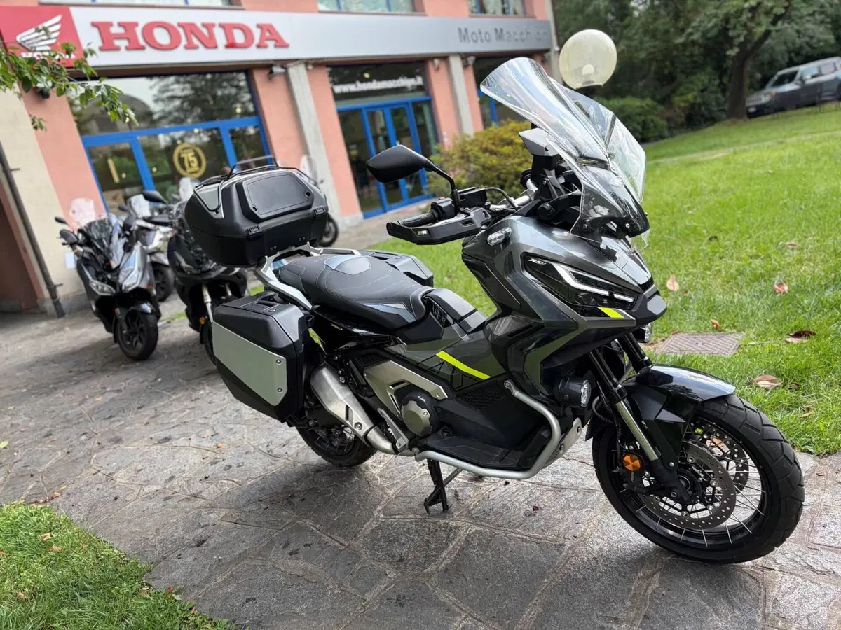 Honda X-ADV 750 DCT Travel (2021 - 24) (4)