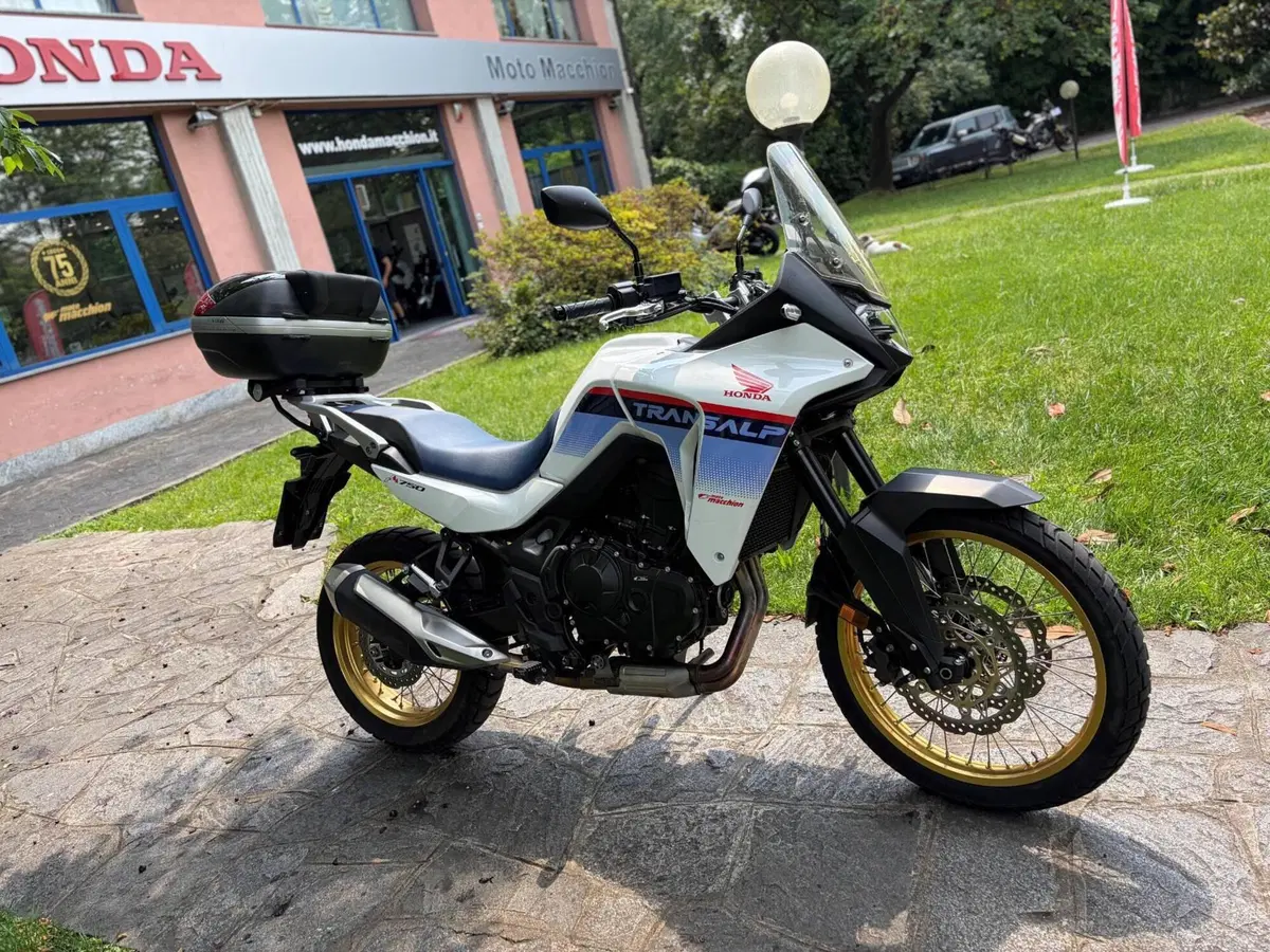 Honda Transalp XL750 (2023 - 24) (2)