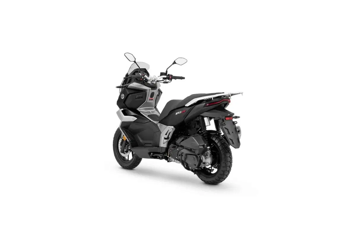 Voge Sfida SR2 ADV (2026) (2)