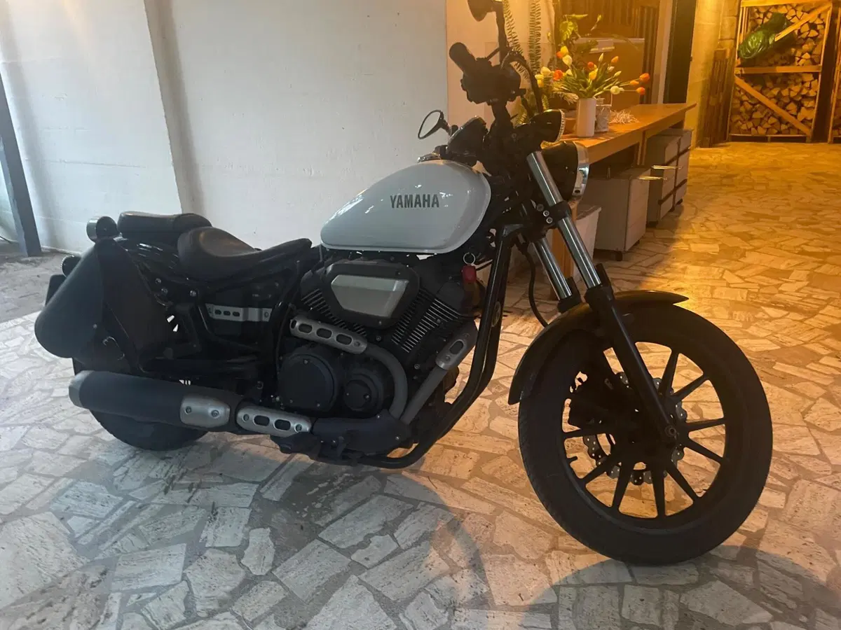Yamaha XV 950 (2014 - 16) (6)