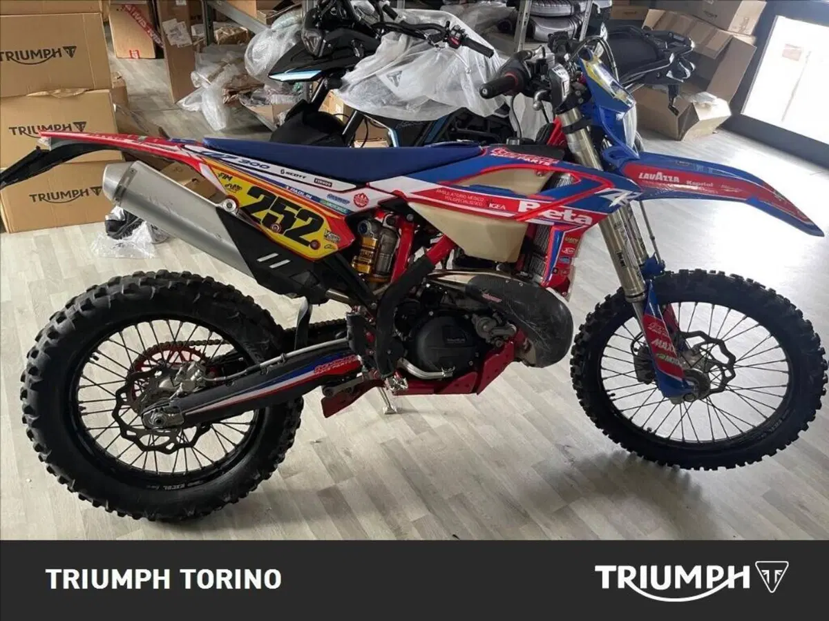 Betamotor RR 300 2T Enduro Racing (2024) (3)