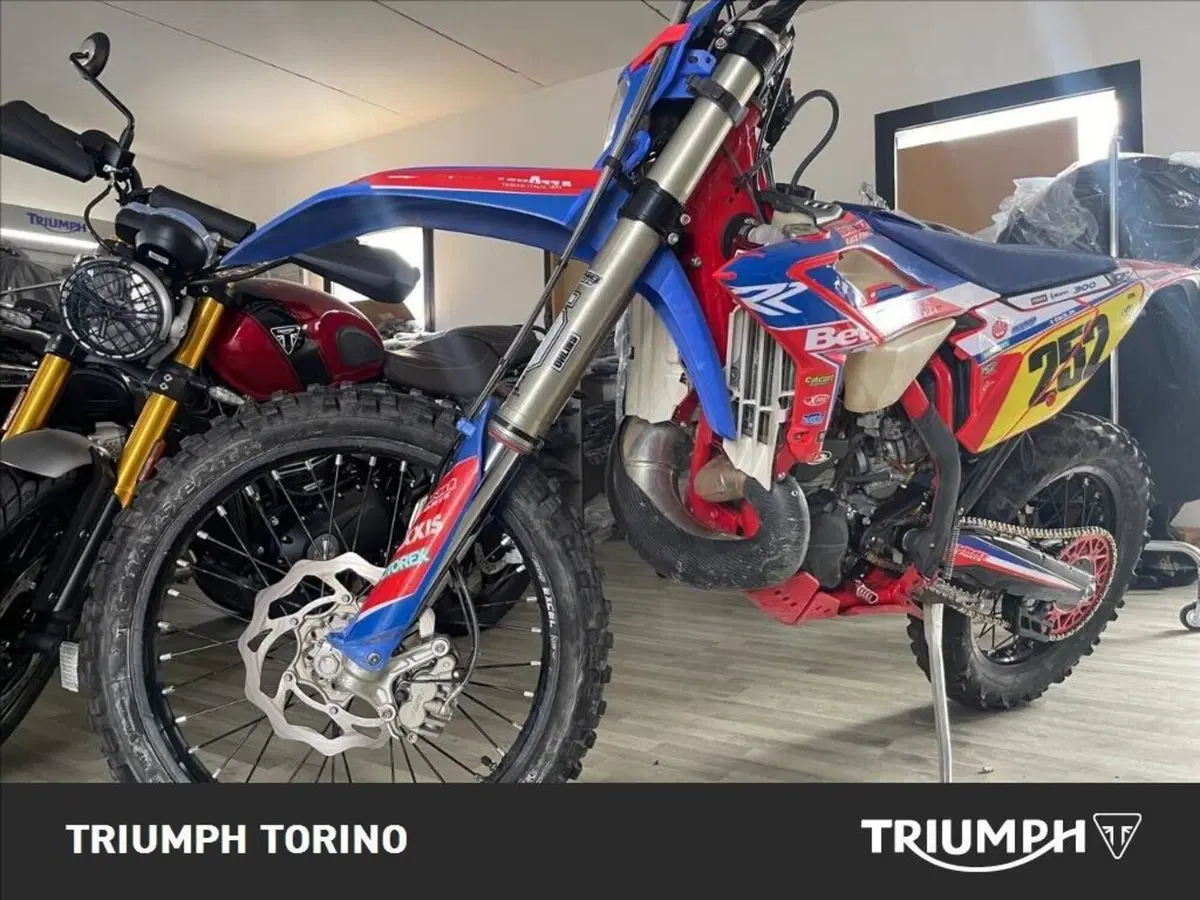 Betamotor RR 300 2T Enduro Racing (2024) (6)