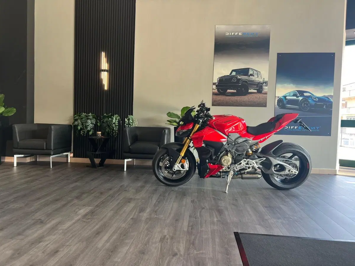 Ducati Streetfighter V4 S (2025 - 26)