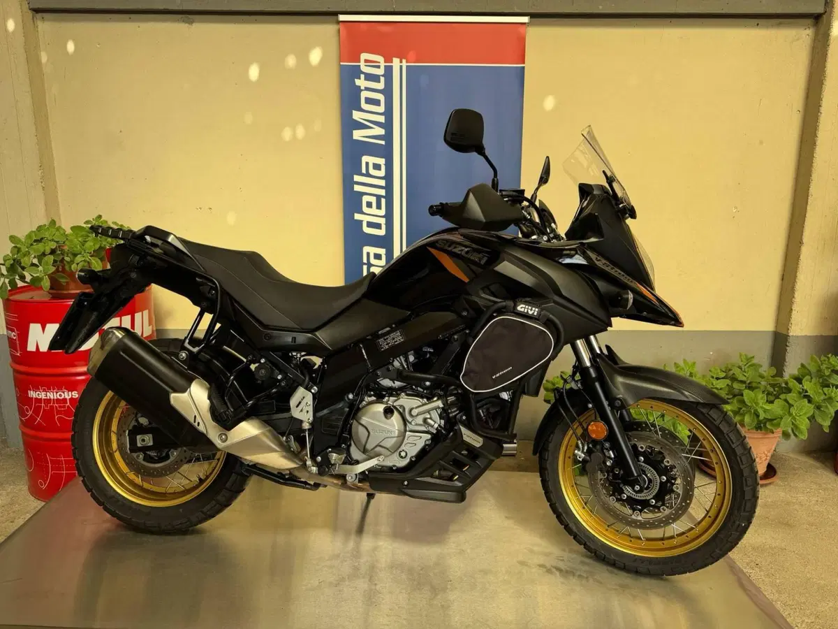 Suzuki V-Strom 650XT (2021 - 25) (2)