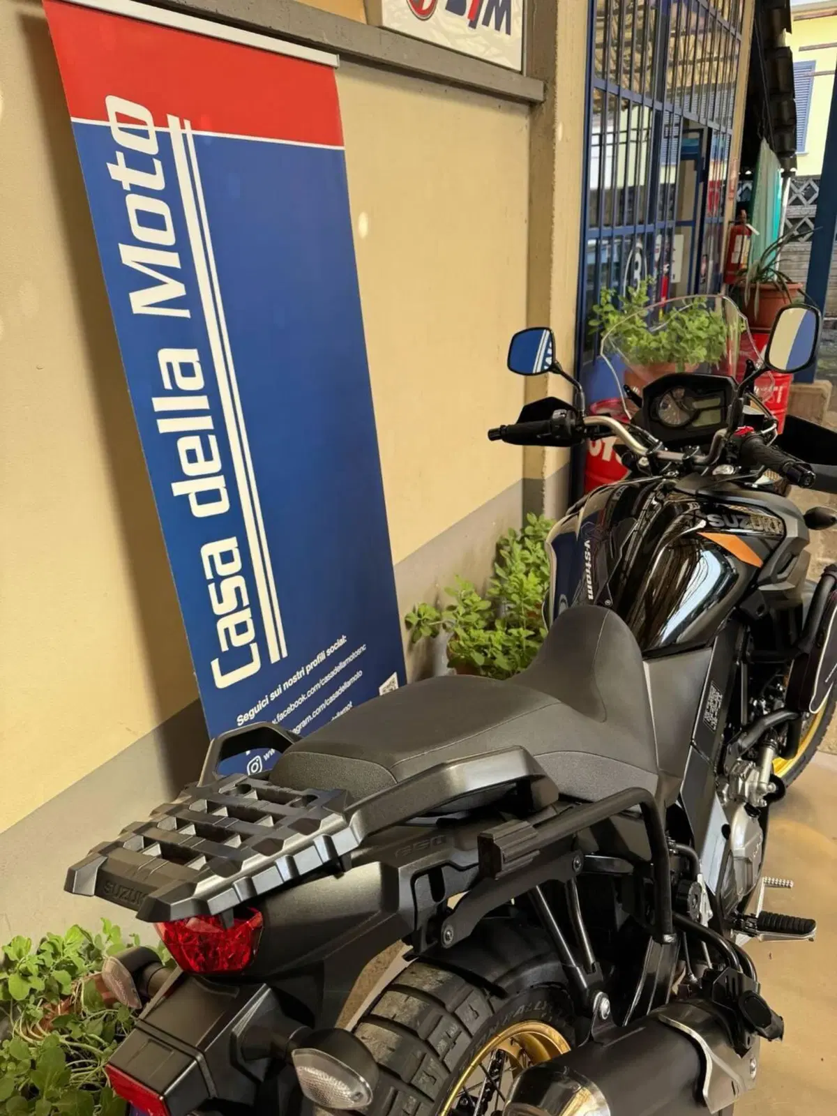 Suzuki V-Strom 650XT (2021 - 25) (7)