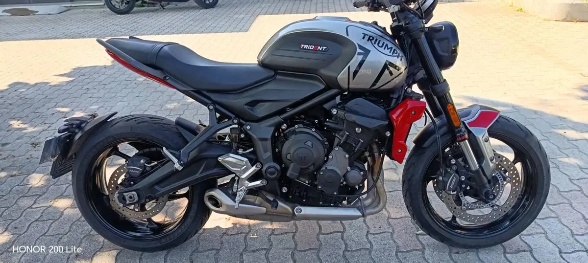 Triumph Trident 660 (2021 - 24) (3)