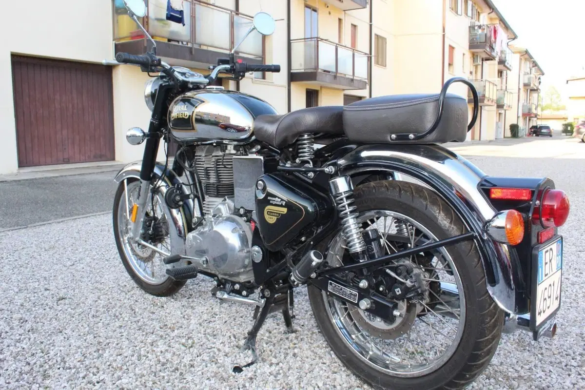 Royal Enfield Classic 500 EFI - Chrome (2017 - 20)
