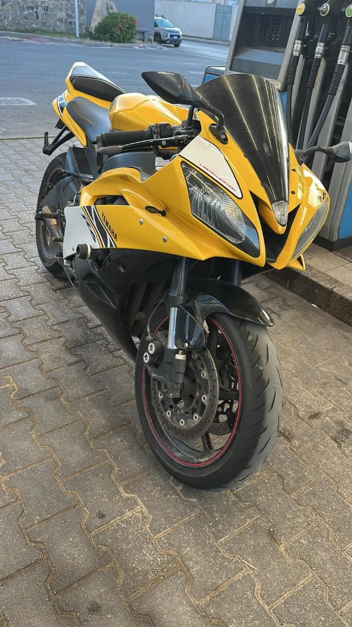 Yamaha YZF R6 (2006 - 07)