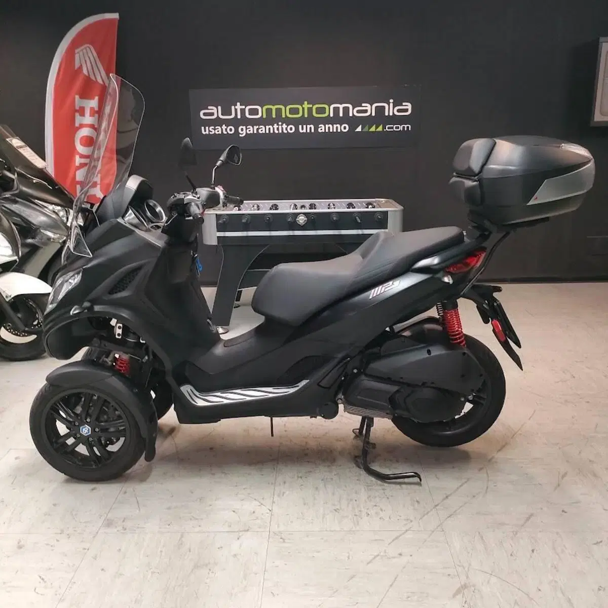 Piaggio MP3 300 ABS Hpe (2021 - 24)