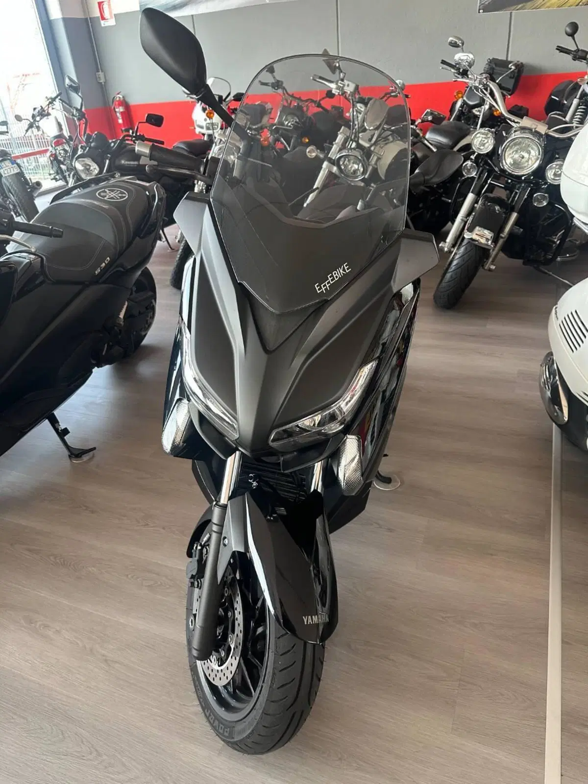 Yamaha X-Max 400 (2013 - 16)