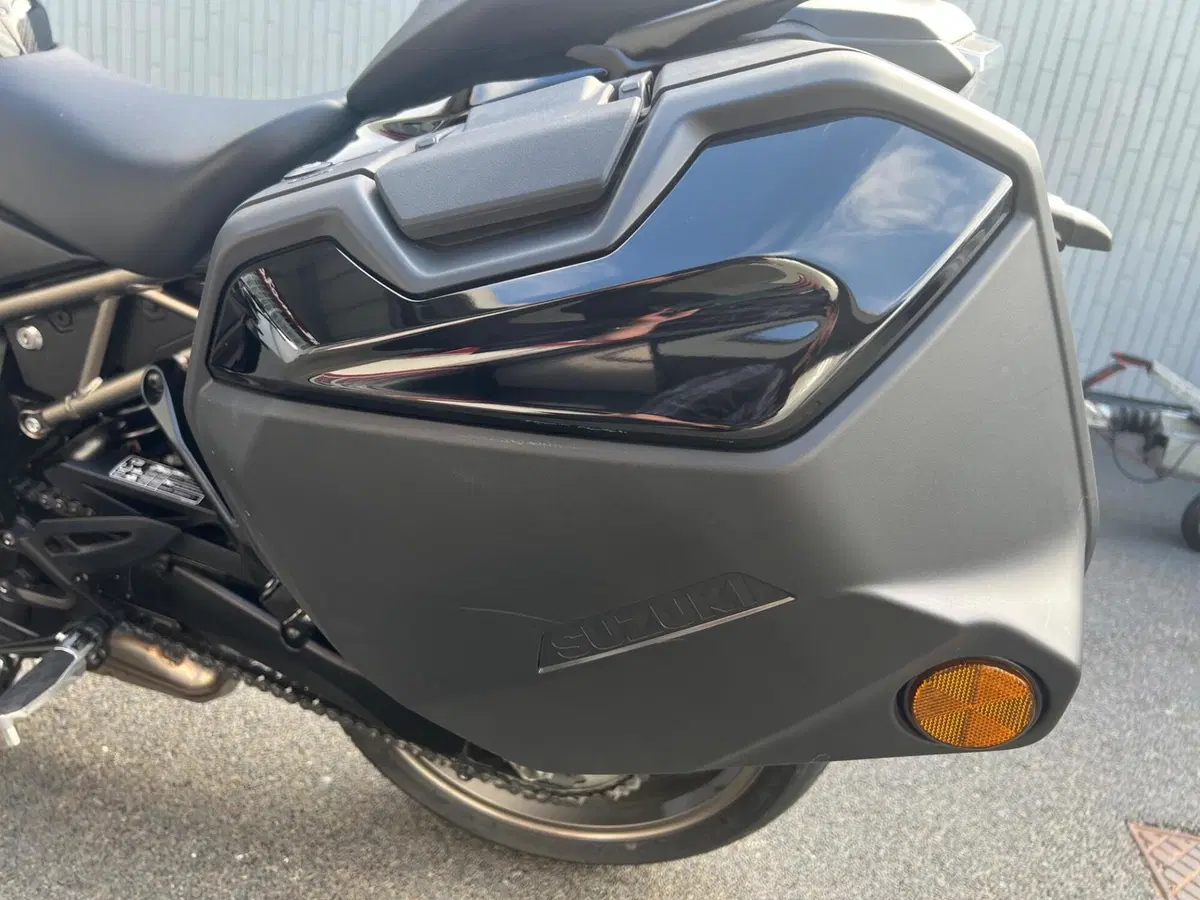 Suzuki GSX-S1000GT (2022 - 24) (11)