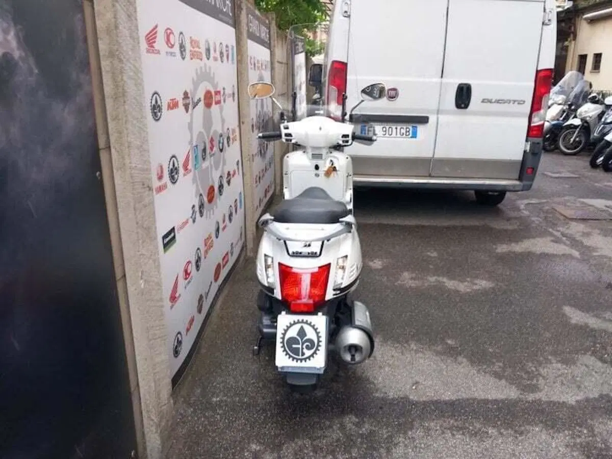 Kymco Like 200i (2009 - 17) (9)