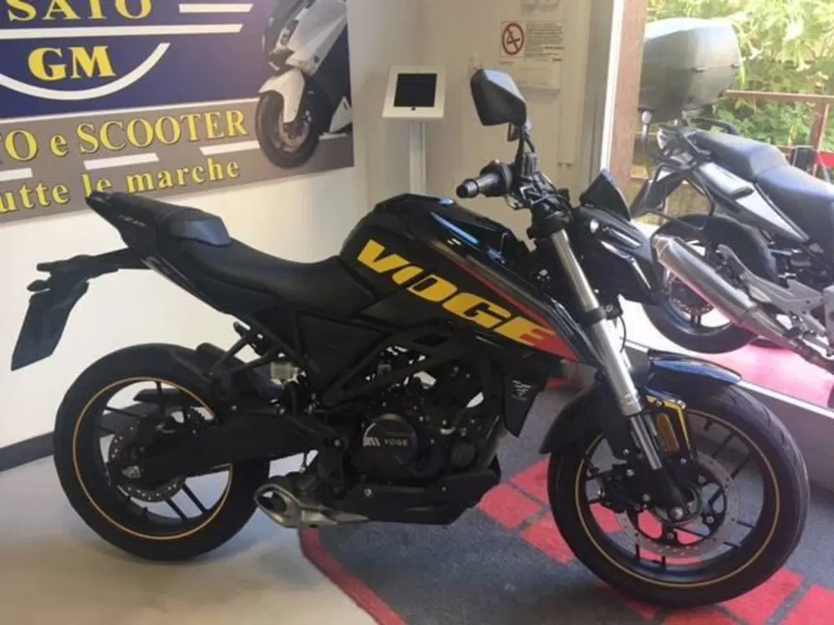Voge Brivido 125R (2023 - 26) (2)