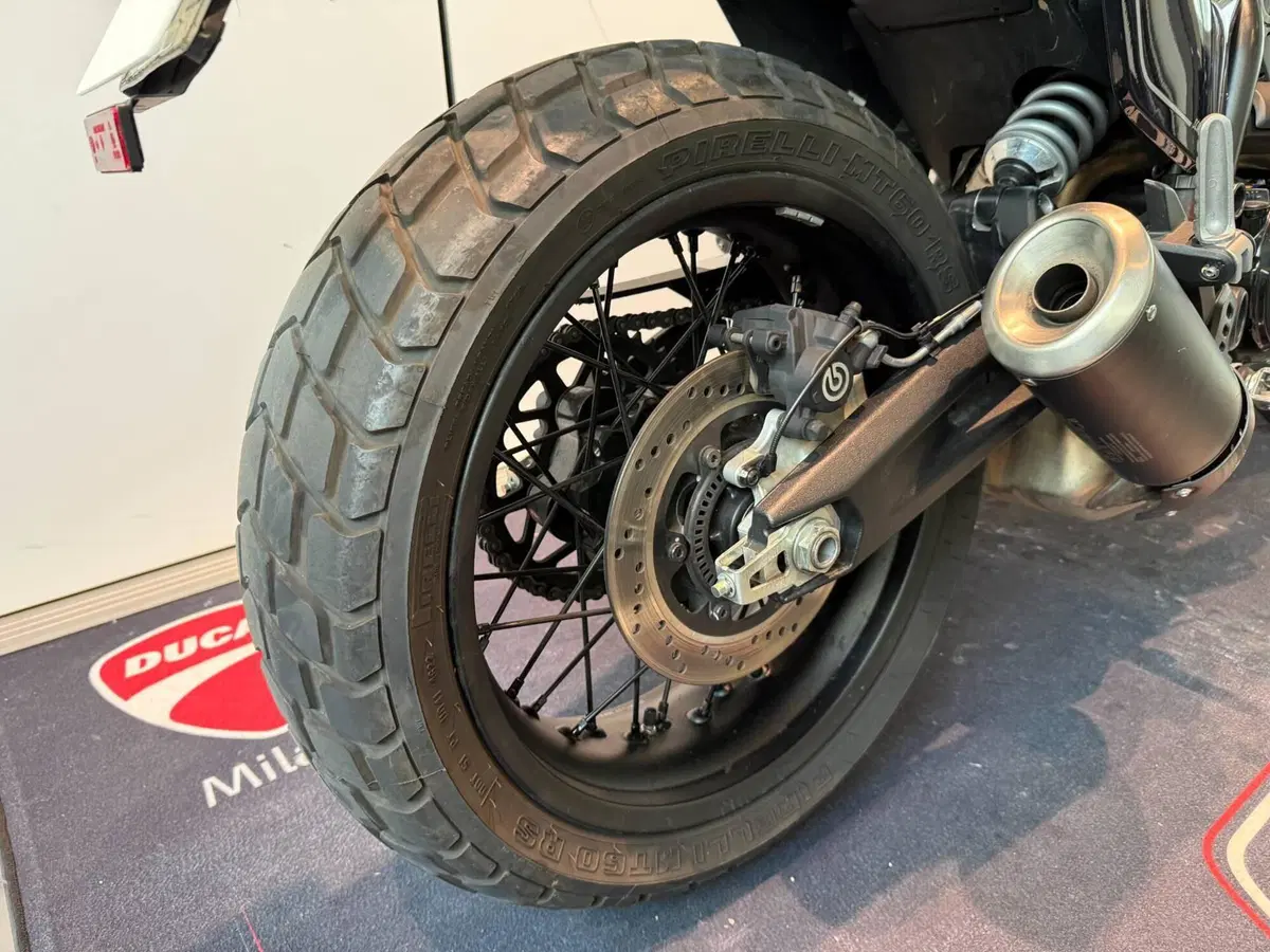 Ducati Scrambler 800 Nightshift (2023 - 24) (7)