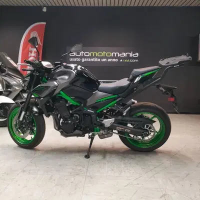 Kawasaki Z 900 (2021 - 24) usata