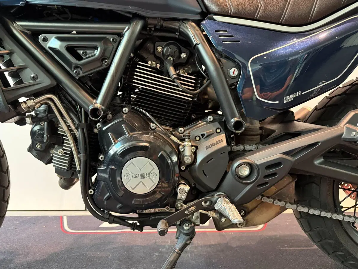 Ducati Scrambler 800 Nightshift (2023 - 24) (12)