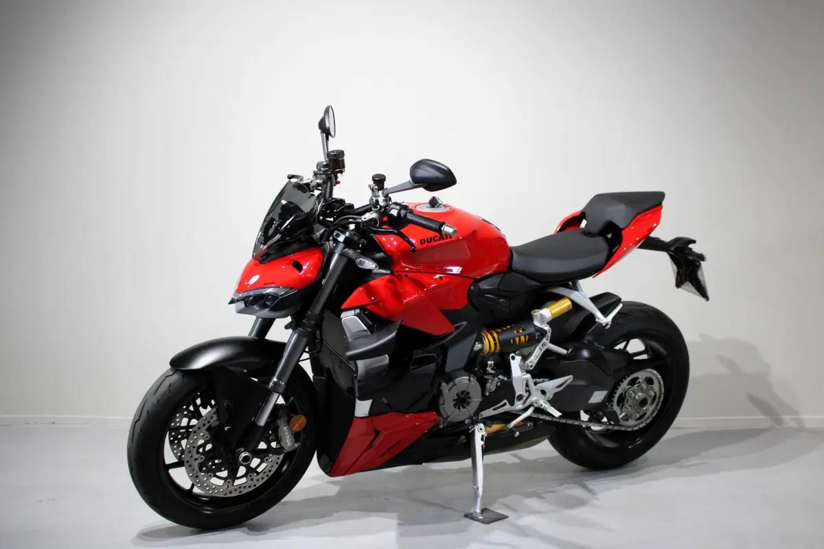 Ducati Streetfighter V2 (2022 - 24) (3)