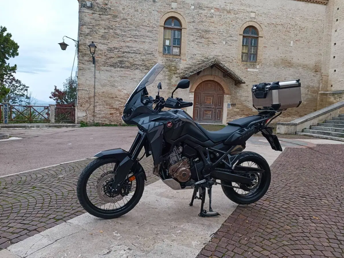 Honda Africa Twin CRF 1100L (2022 - 23) (2)